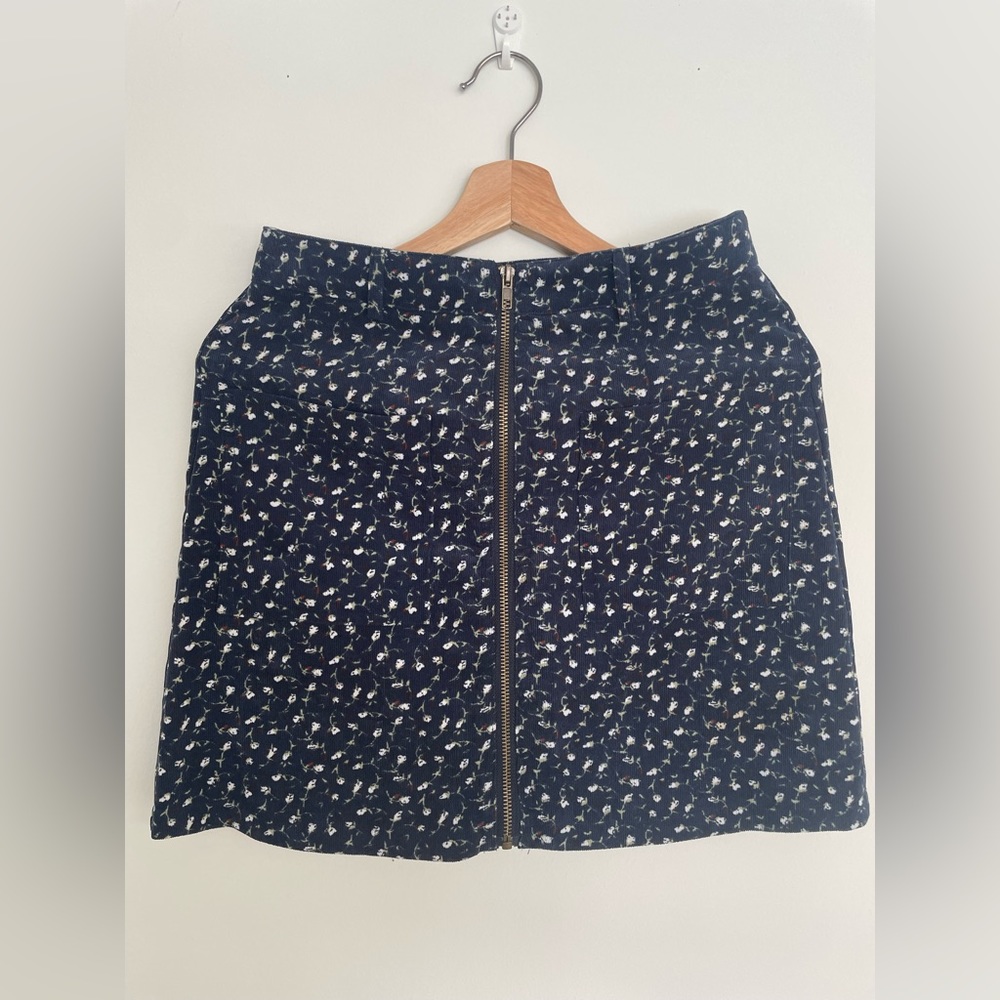 Front zipper corduroy miniskirt